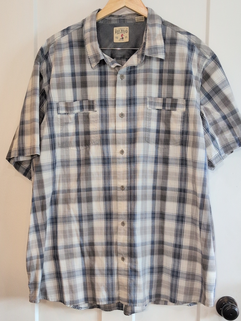 RedHead Men’s Short Sleeve Plaid Button-Up Shirt - Gray and Blue